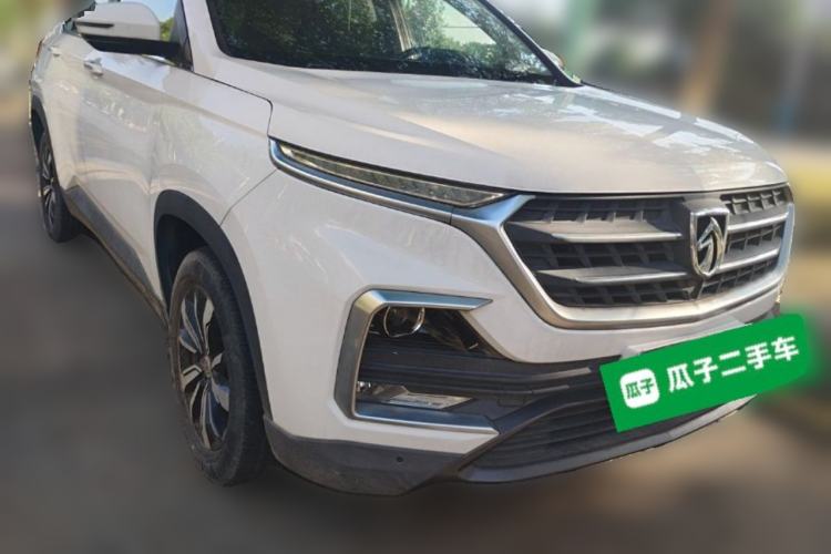 Used Baojun 530 2018 1.5T Manual Prestige Version China V Front Right 45 Deg