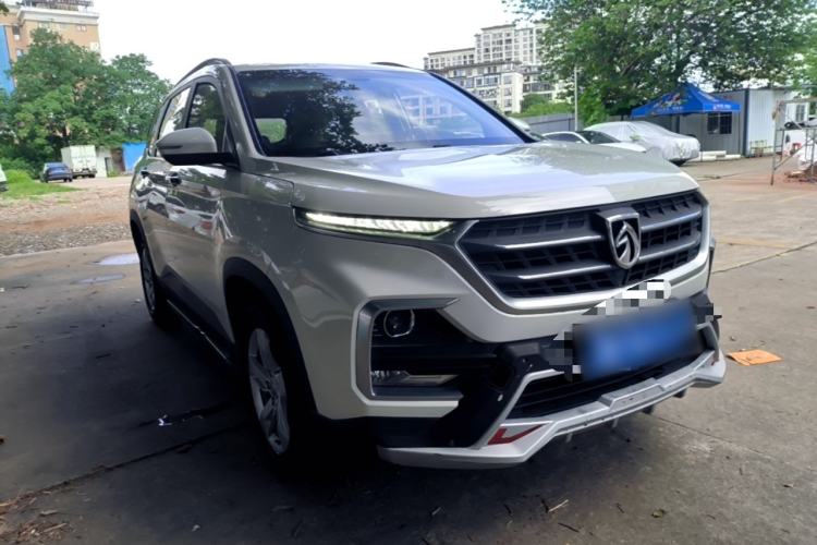 Used Baojun 530 2018 1.8L Automatic Luxury Version China V Front Right 45 Deg