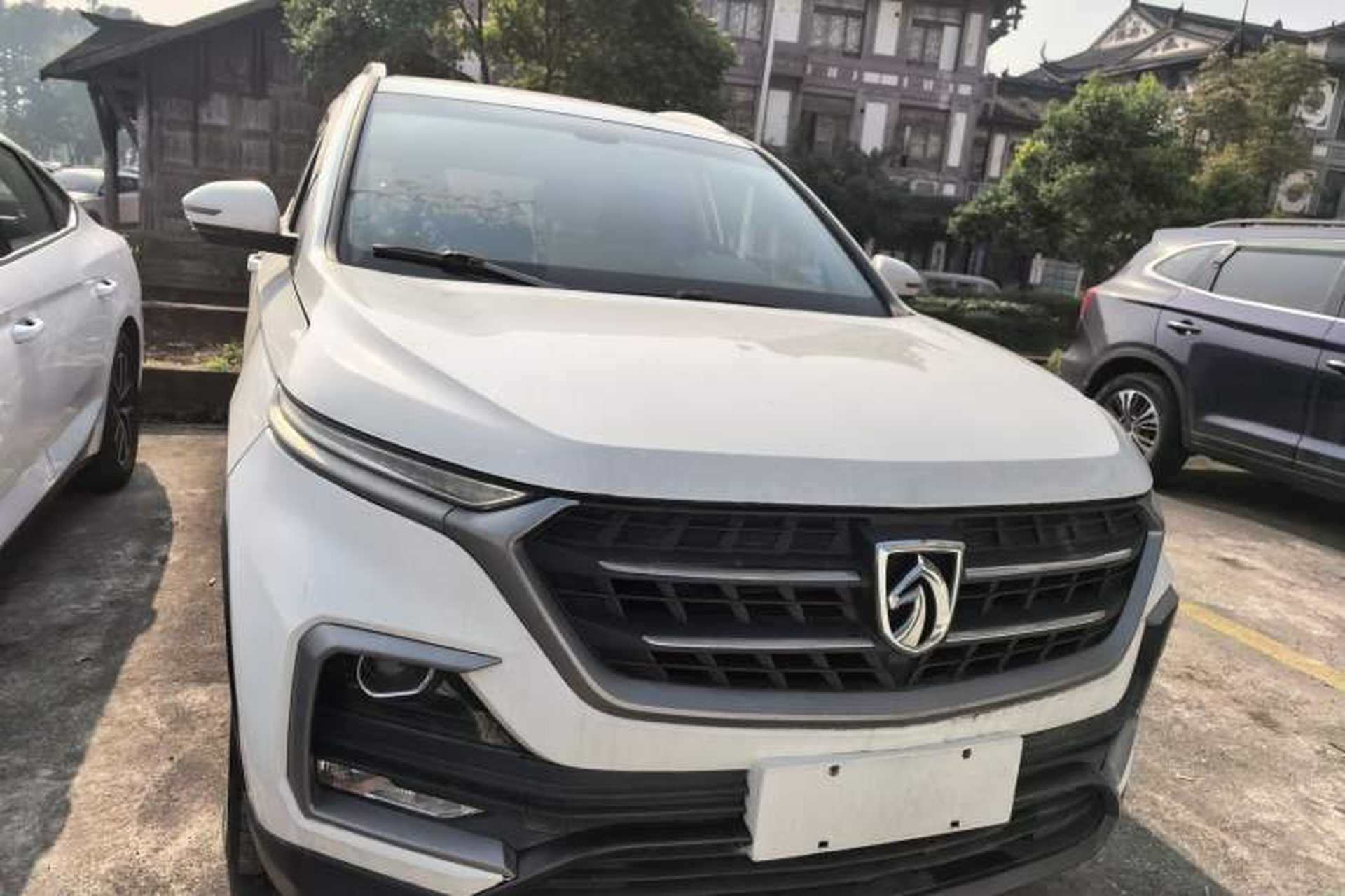 Used Baojun 530 2018 1.5T Manual Elite Version China V Front