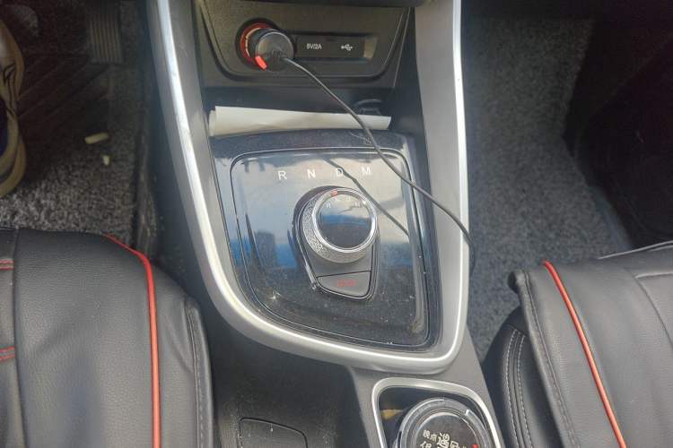 Used Baojun 530 2018 1.8L Automatic Elite Version China V Emission Standard Gear Lever
