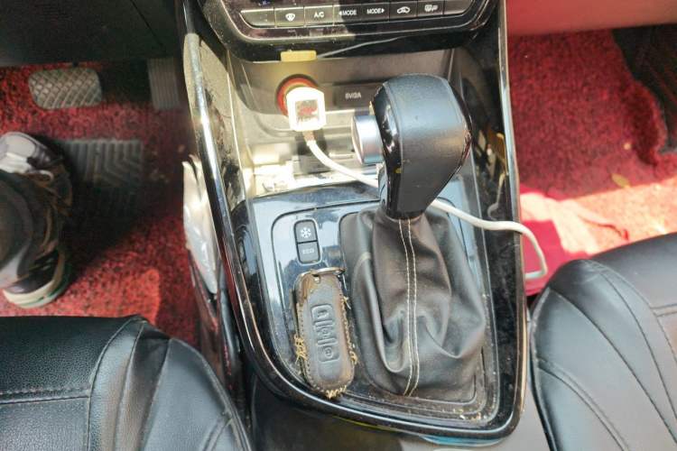 Used Baojun 530 2018 1.5T DCT Luxury Model China V Gear Lever