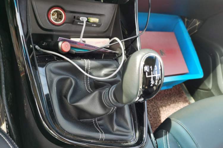 Used Baojun 530 2018 1.5T Manual Luxury Version National V Gear Lever