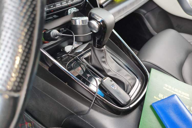 Used Baojun 530 2018 1.5T DCT Flagship Version China V Emission Standard Gear Lever