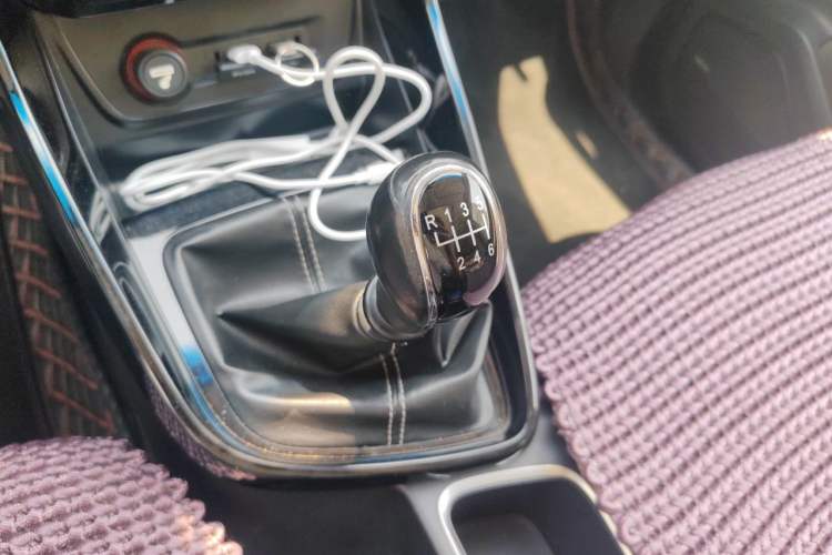 Used Baojun 530 2018 1.5T Manual Prestige Version China V Gear Lever