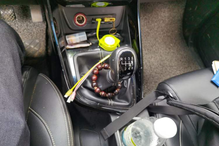 Used Baojun 530 2018 1.5T Manual Luxury Version National V Gear Lever