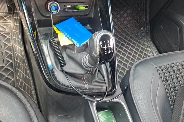 Used Baojun 530 2018 1.5T Manual Luxury Version National V Gear Lever