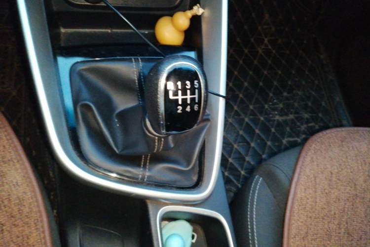 Used Baojun 530 2018 1.5T Manual Comfort Version China V Gear Lever