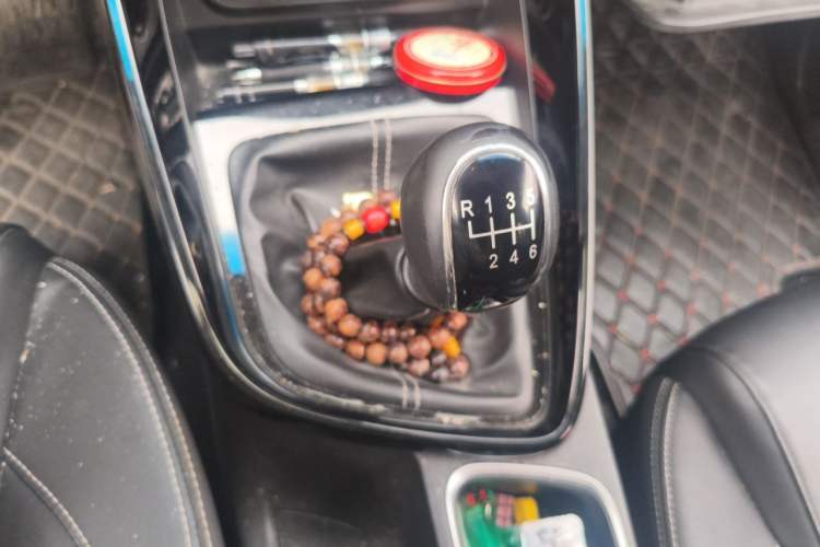 Used Baojun 530 2018 1.5T Manual Luxury Version National V Gear Lever