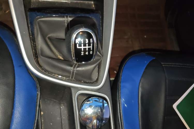 Used Baojun 530 2018 1.5T Manual Elite Version China V Gear Lever
