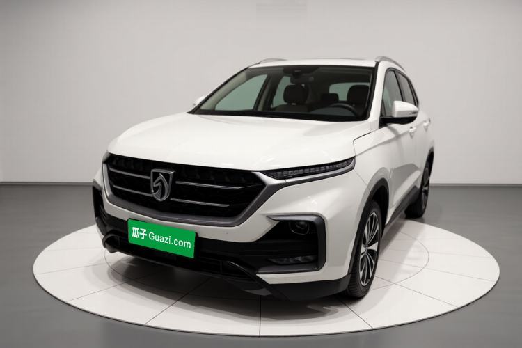 Used Baojun 530 2018 1.5T Manual Comfort Version China V Guazi used car, China used car export, Used car for sale, Used  cars, Cheapest cars for sale