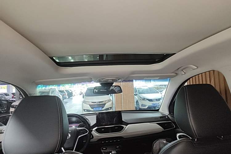 Used Baojun 530 2018 1.5T DCT Flagship Version China V Emission Standard Headliner