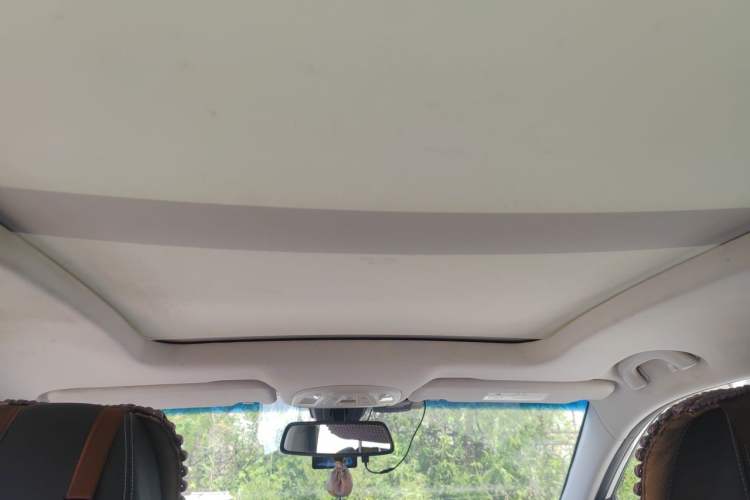 Used Baojun 530 2018 1.5T Manual Prestige Version China V Headliner