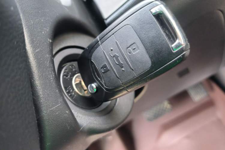 Used Baojun 530 2018 1.8L Automatic Elite Version China V Emission Standard Interior 1