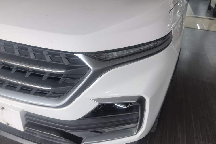 Used Baojun 530 2018 1.5T DCT Luxury Model China V Left Front Headlight