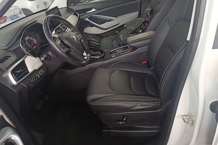 Used Baojun 530 2018 1.5T DCT Flagship Version China V Emission Standard Left Front Seat