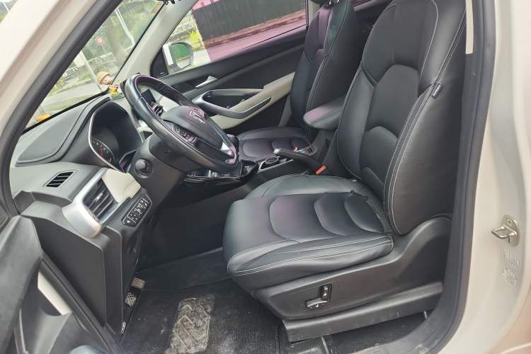 Used Baojun 530 2018 1.5T Manual Prestige Version China V Left Front Seat