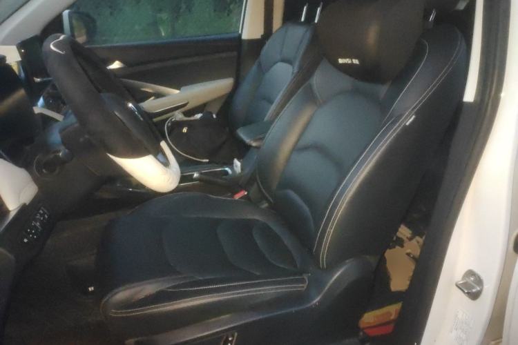 Used Baojun 530 2018 1.5T Manual Prestige Version China V Left Front Seat