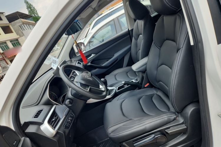 Used Baojun 530 2018 1.5T Manual Comfort Version China V Left Front Seat