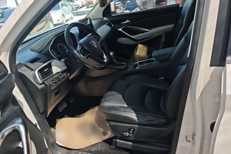 Used Baojun 530 2018 1.5T DCT Flagship Version China V Emission Standard Left Front Seat