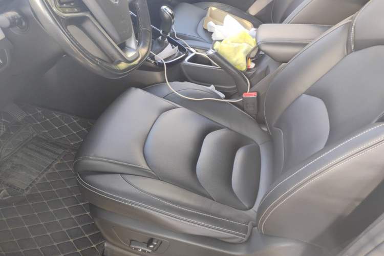 Used Baojun 530 2018 1.5T Manual Prestige Version China V Left Front Seat