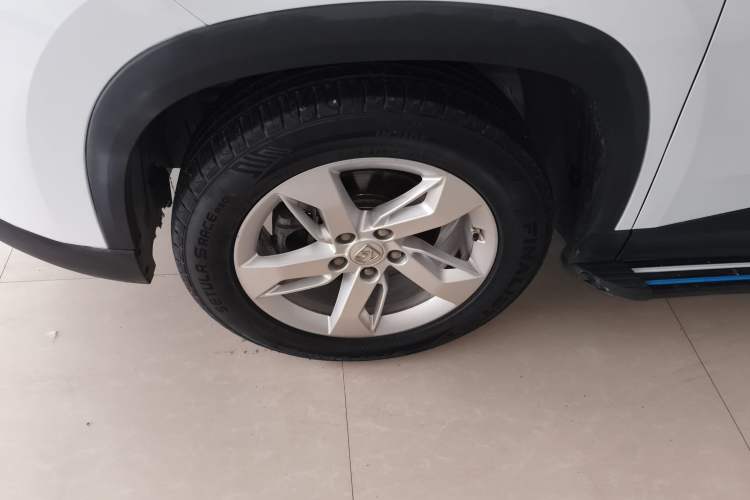 Used Baojun 530 2018 1.5T Manual Comfort Version China V Left Front Wheel Hub