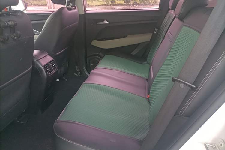 Used Baojun 530 2018 1.8L Automatic Luxury Version China V Left Rear Seat