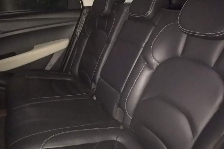 Used Baojun 530 2018 1.5T DCT Flagship Version China V Emission Standard Left Rear Seat