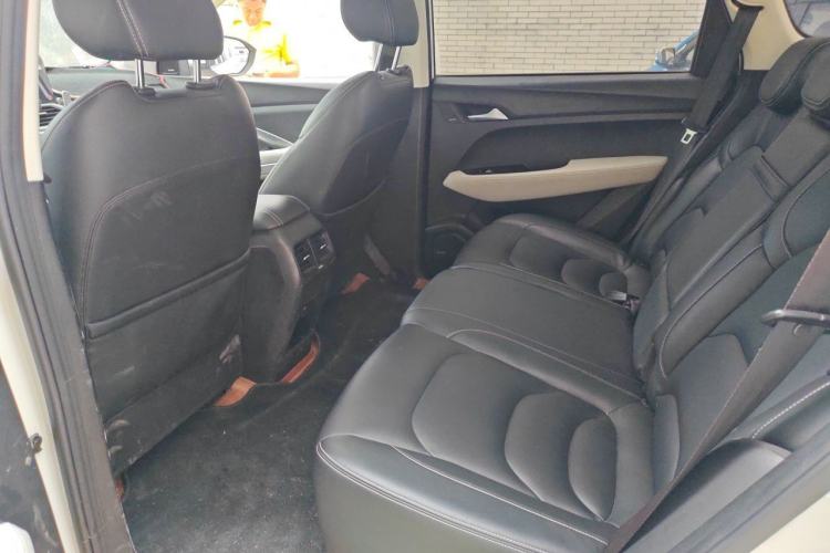 Used Baojun 530 2018 1.5T DCT Flagship Version China V Emission Standard Left Rear Seat