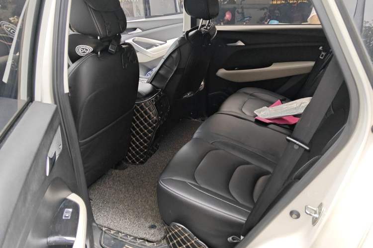 Used Baojun 530 2018 1.5T Manual Luxury Version National V Left Rear Seat