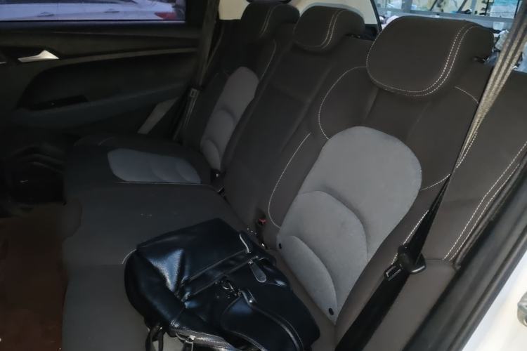 Used Baojun 530 2018 1.5T Manual Elite Version China V Left Rear Seat
