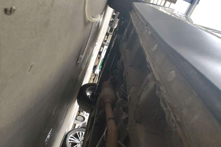 Used Baojun 530 2018 1.8L Automatic Elite Version China V Emission Standard Left Side Sill