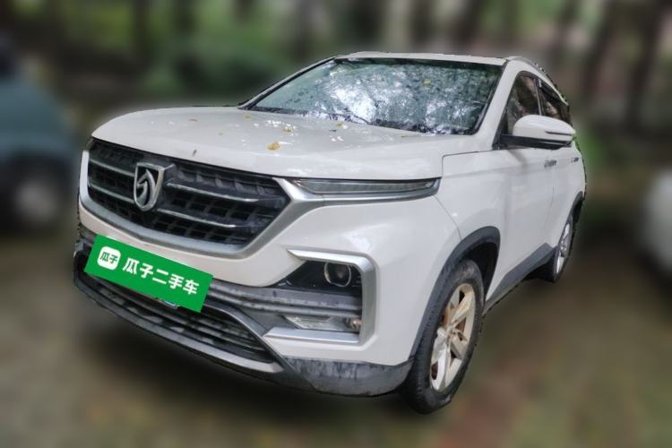Baojun 530 2018 1.5T DCT Luxury Model China V مستعملة Guazi used car, China used car export, Used car for sale, Used cars, Cheapest cars for sale