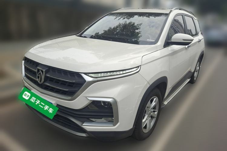 Used Baojun 530 2018 1.5T Manual Luxury Version National V Guazi used car, China used car export, Used car for sale, Used cars, Cheapest cars for sale