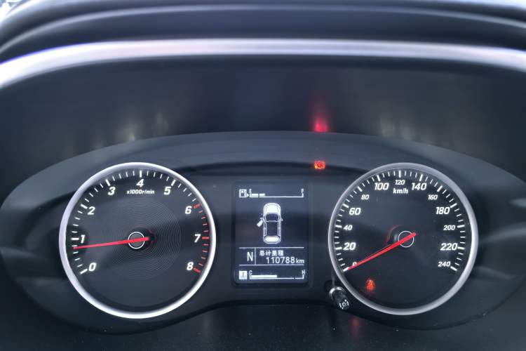 Used Baojun 530 2018 1.8L Automatic Elite Version China V Emission Standard Odometer Close Up