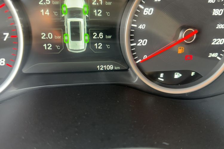 Used Baojun 530 2018 1.5T Manual Prestige Version China V Odometer Close Up