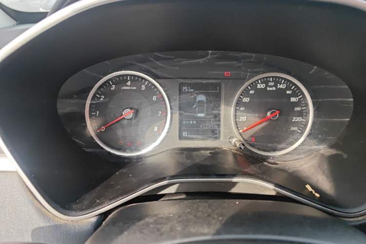 Used Baojun 530 2018 1.5T Manual Elite Version China V Odometer Close Up