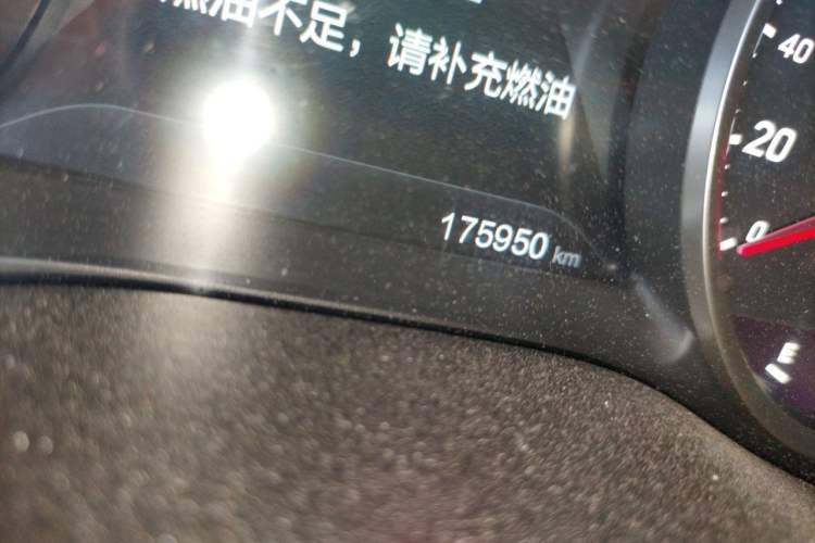 Used Baojun 530 2018 1.5T Manual Prestige Version China V Odometer Close Up