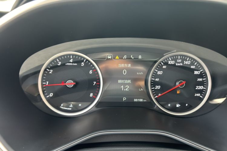 Used Baojun 530 2018 1.5T DCT Flagship Version China V Emission Standard Odometer Close Up