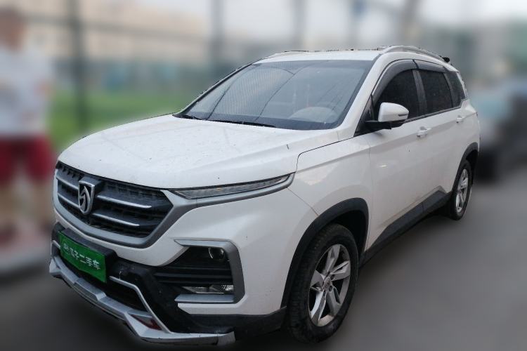 Used Baojun 530 2018 1.5T Manual Comfort Version China V Guazi used car, China used car export, Used car for sale, Used  cars, Cheapest cars for sale
