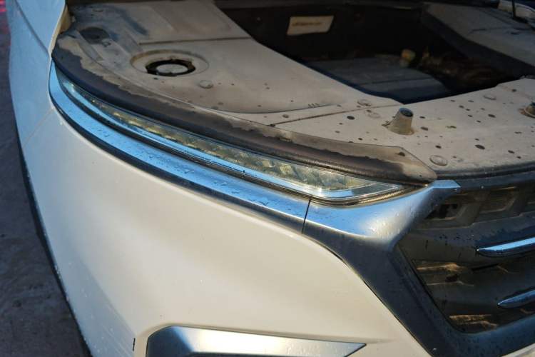 Used Baojun 530 2018 1.5T Manual Prestige Version China V Right Front Headlight