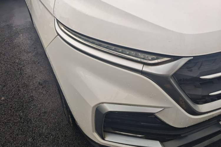 Used Baojun 530 2018 1.5T DCT Luxury Model China V Right Front Headlight