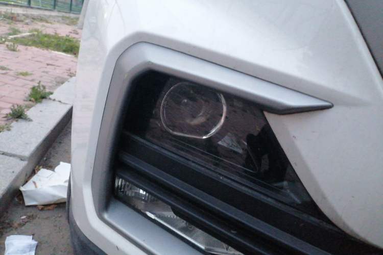 Used Baojun 530 2018 1.5T Manual Comfort Version China V Right Front Headlight