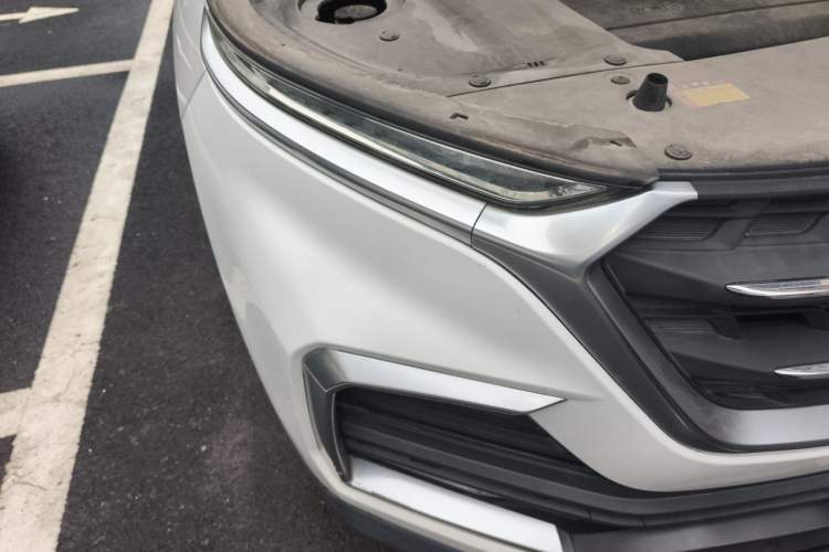Used Baojun 530 2018 1.5T Manual Luxury Version National V Right Front Headlight