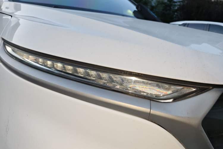 Used Baojun 530 2018 1.5T Manual Elite Version China V Right Front Headlight