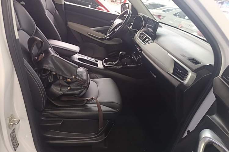 Used Baojun 530 2018 1.5T DCT Flagship Version China V Emission Standard Right Front Seat