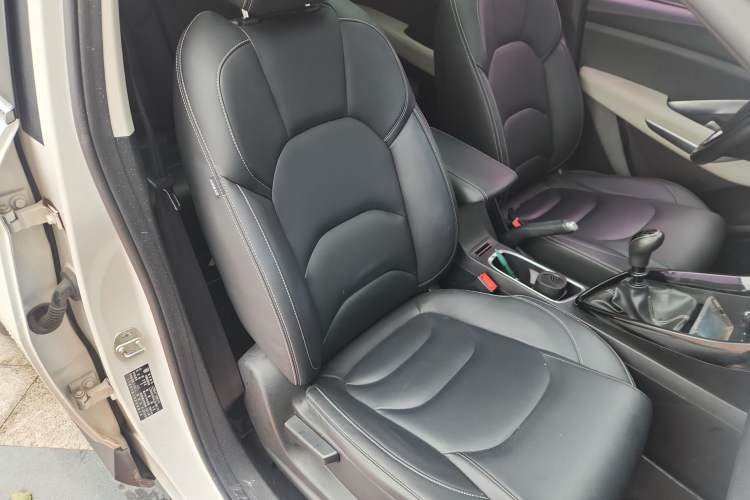 Used Baojun 530 2018 1.5T Manual Prestige Version China V Right Front Seat