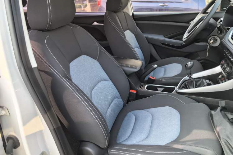 Used Baojun 530 2018 1.5T Manual Elite Version China V Right Front Seat