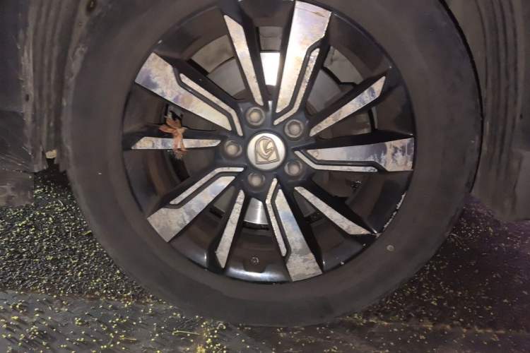 Used Baojun 530 2018 1.5T DCT Flagship Version China V Emission Standard Right Front Wheel Hub