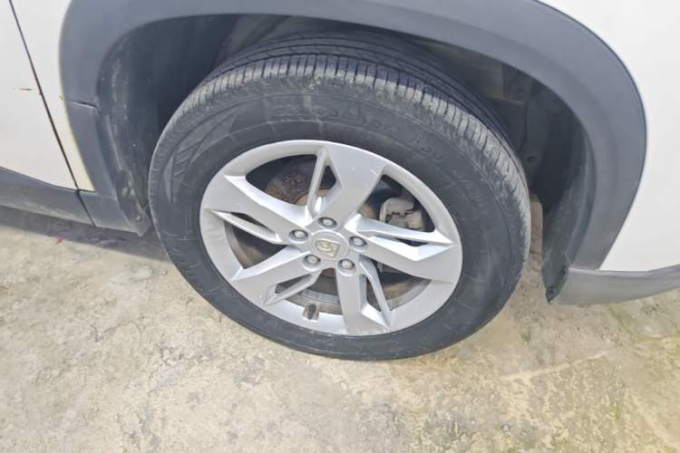 Used Baojun 530 2018 1.5T Manual Comfort Version China V Right Front Wheel Hub