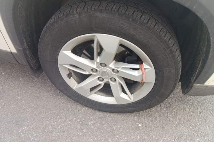 Used Baojun 530 2018 1.5T Manual Comfort Version China V Right Front Wheel Hub
